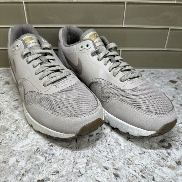 Nike Air Max Ultra Sneaker Shoes - Picture 1 of 9